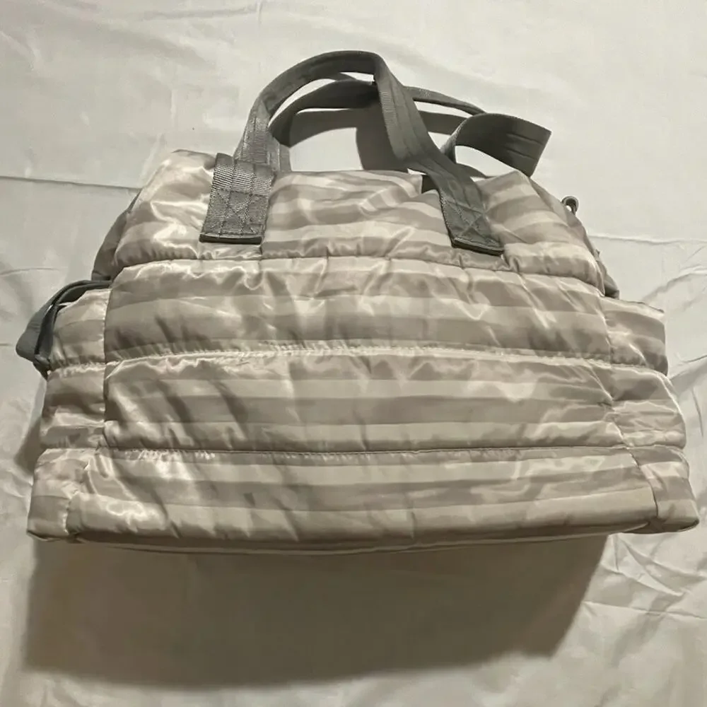 Skip Hop Riverside Ultra Light Baby Diaper Bag Satchel Grey, White & Tan – EUC